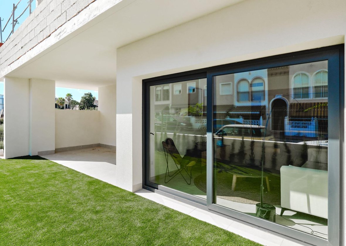 Neue Gebäude - Bungalow - Torrevieja - Villa Amalia