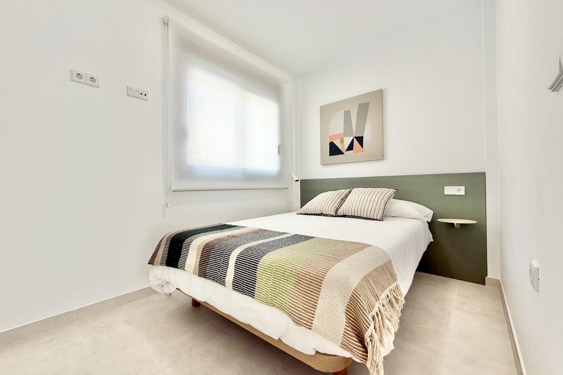 Neue Gebäude - Town House - Cox - San Fernando