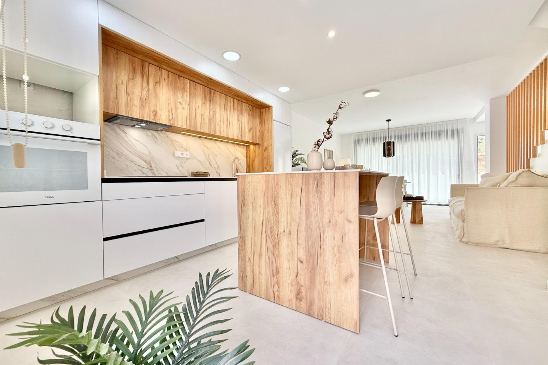 Neue Gebäude - Town House - Cox - San Fernando