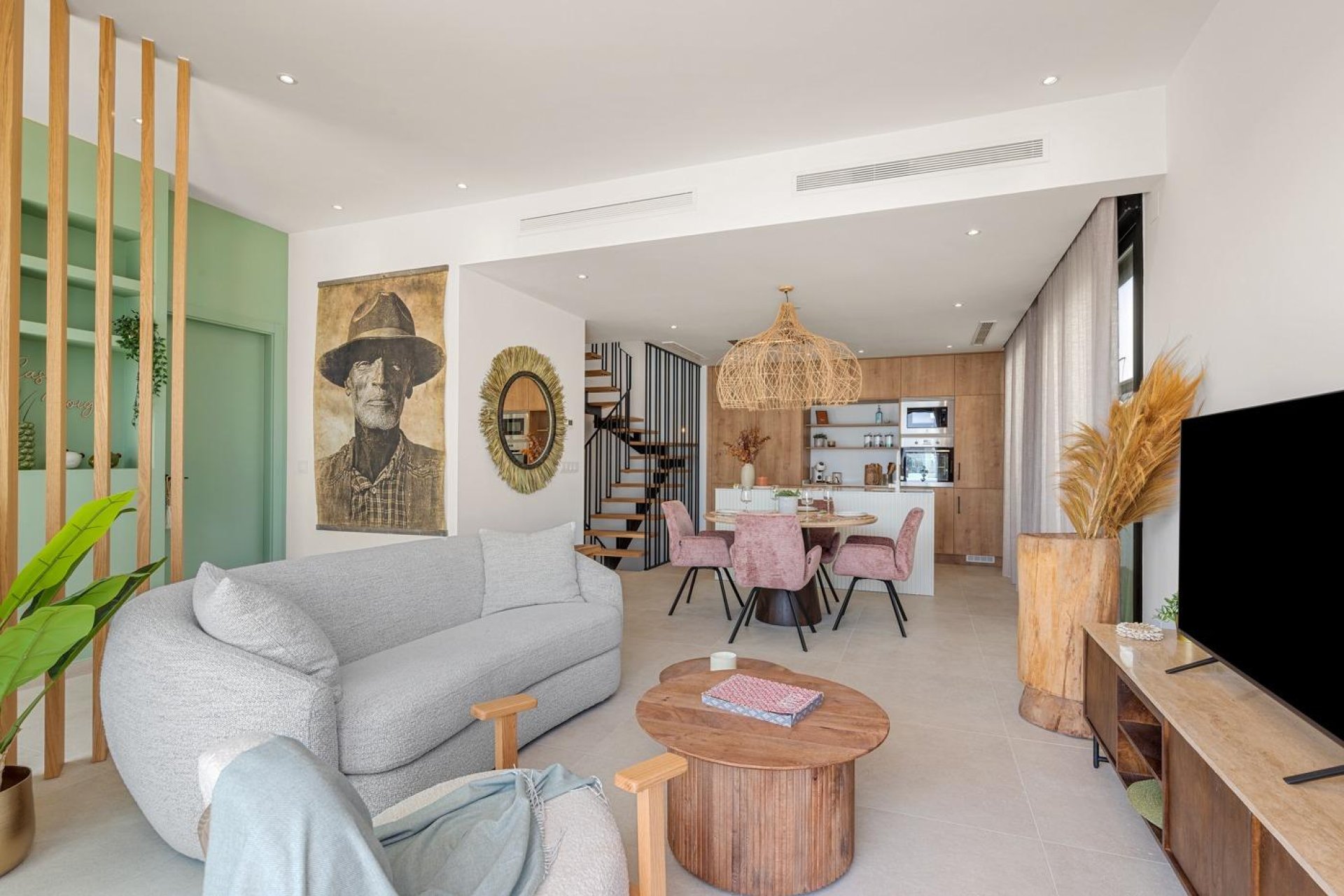 Neue Gebäude - Town House - Dolores - Sector 3