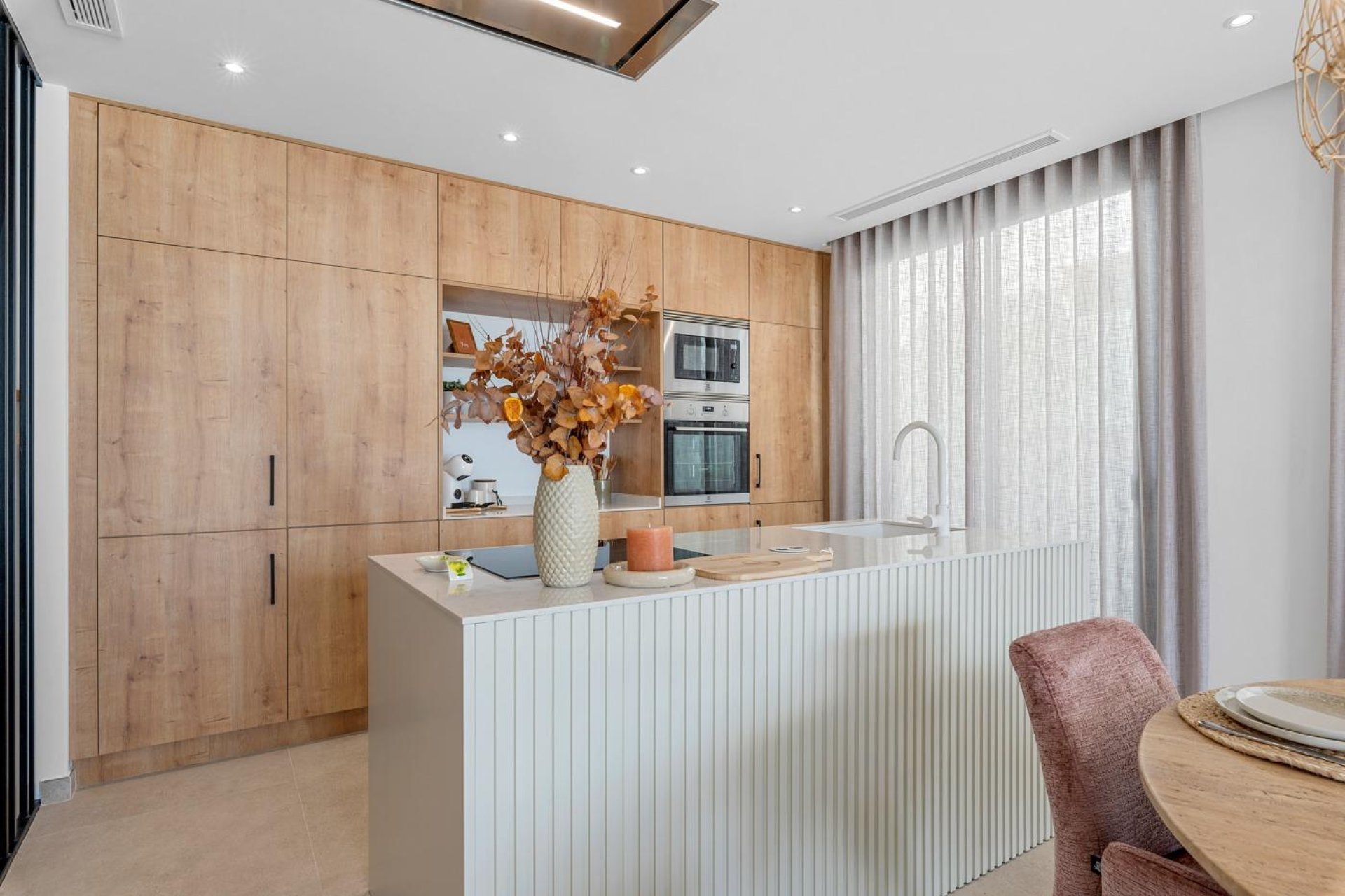 Neue Gebäude - Town House - Dolores - Sector 3