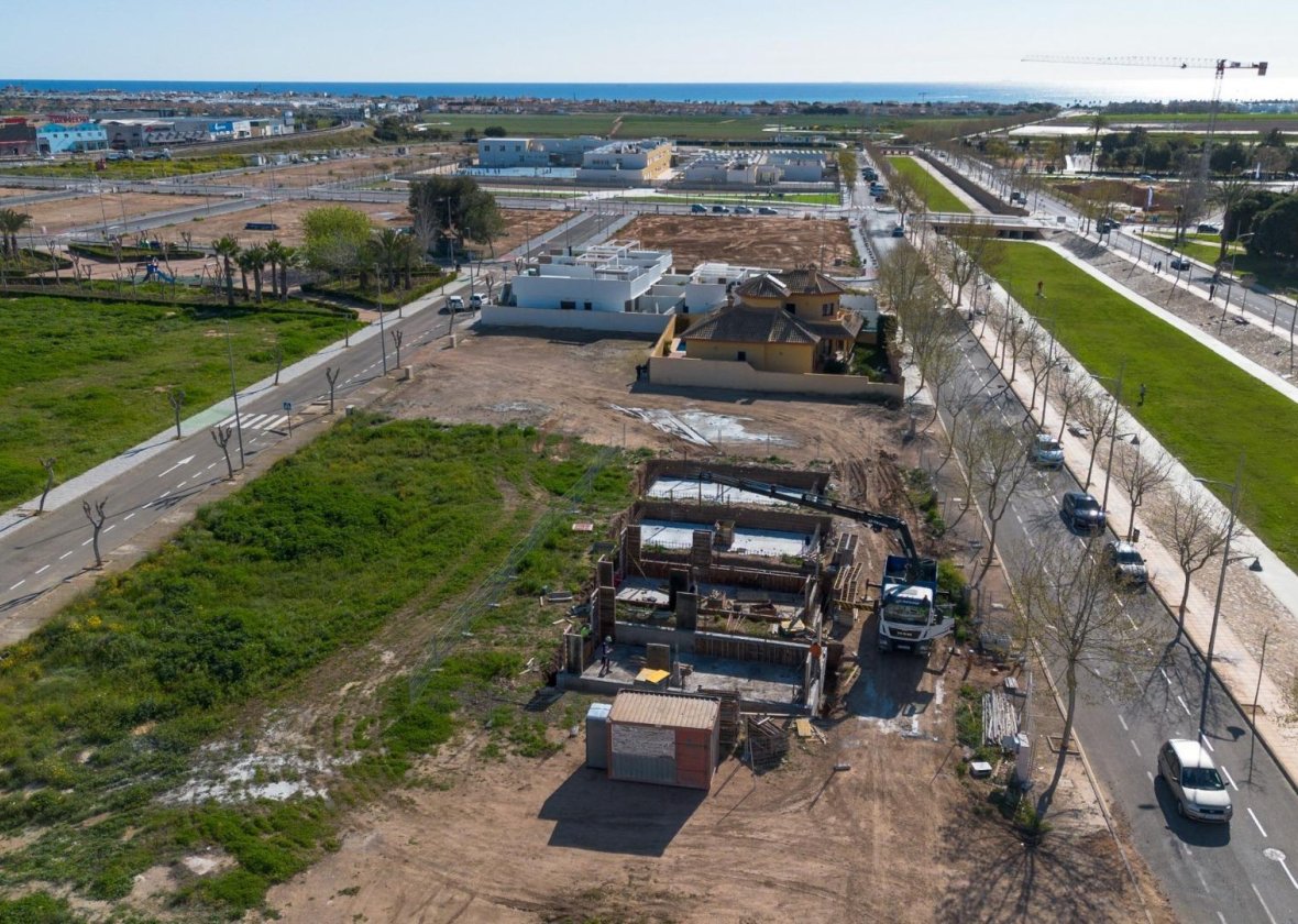 Neue Gebäude - Villa - Pilar de la Horadada - pueblo