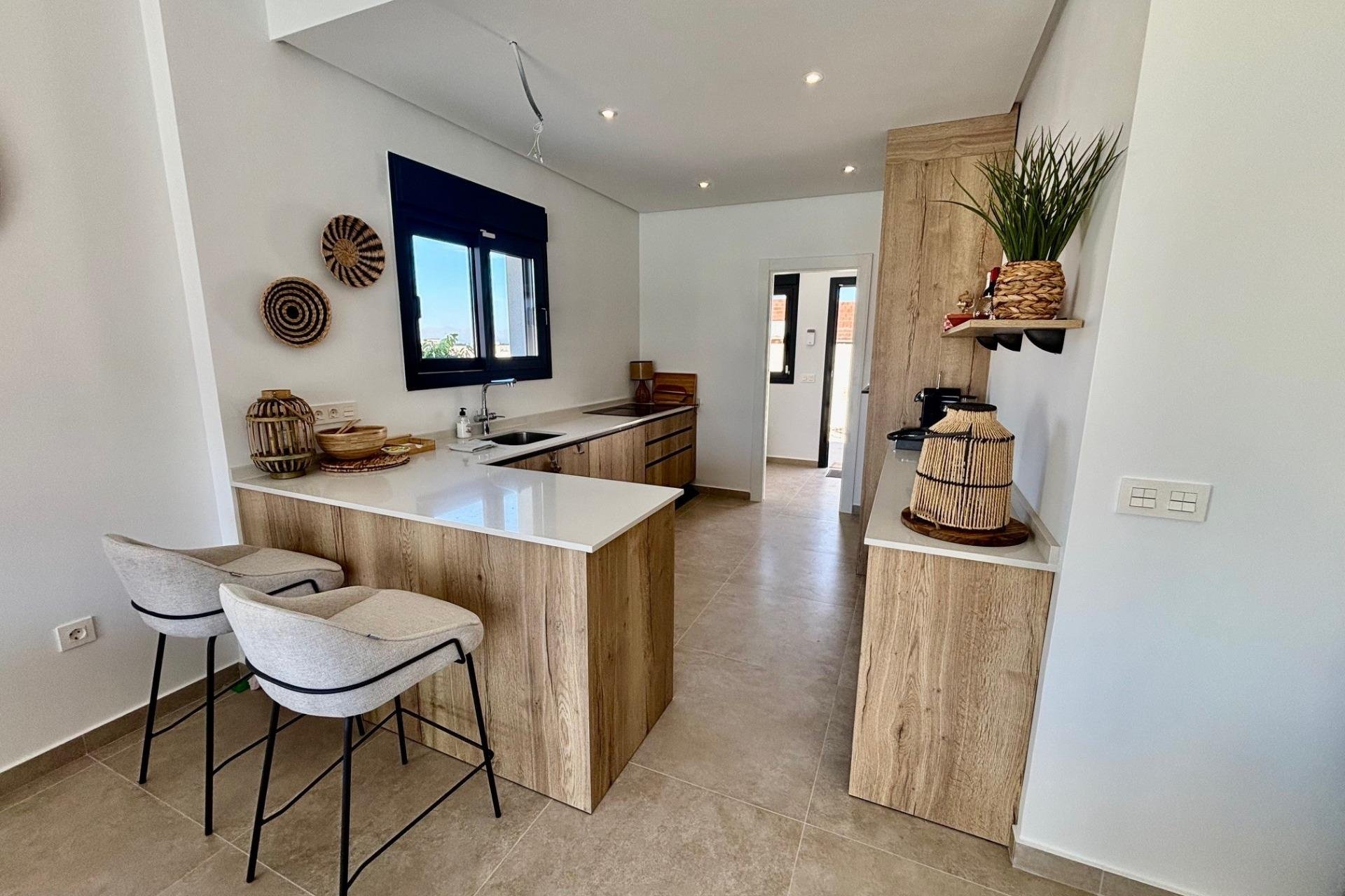 Neue Gebäude - Villa - Rafal - polideportivo