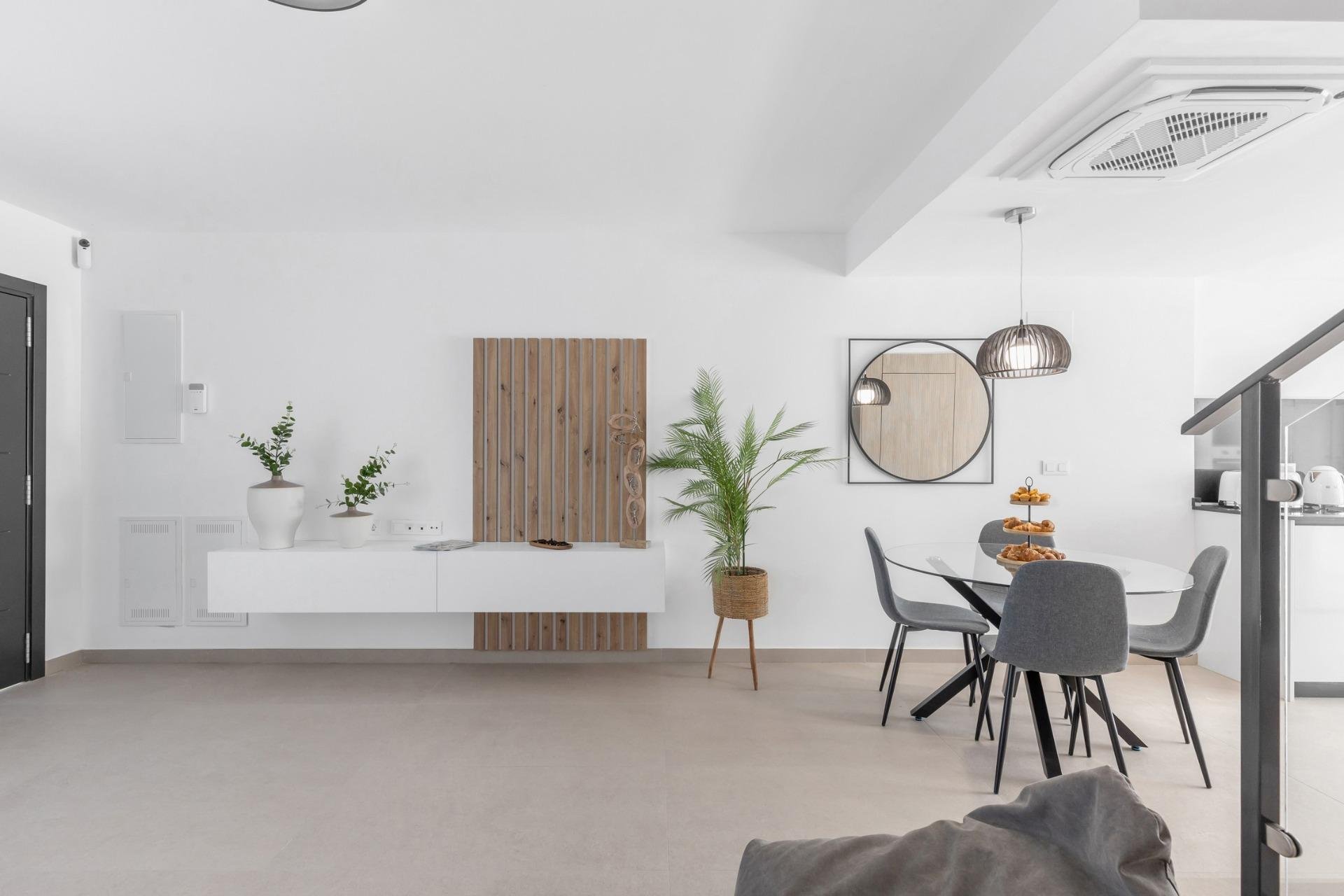 Neue Gebäude - Villa - Rafal - pueblo