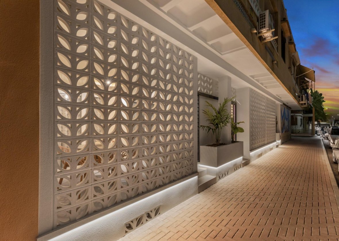 Neue Gebäude - Wohnung - Torrevieja - Playa Los Naufragos