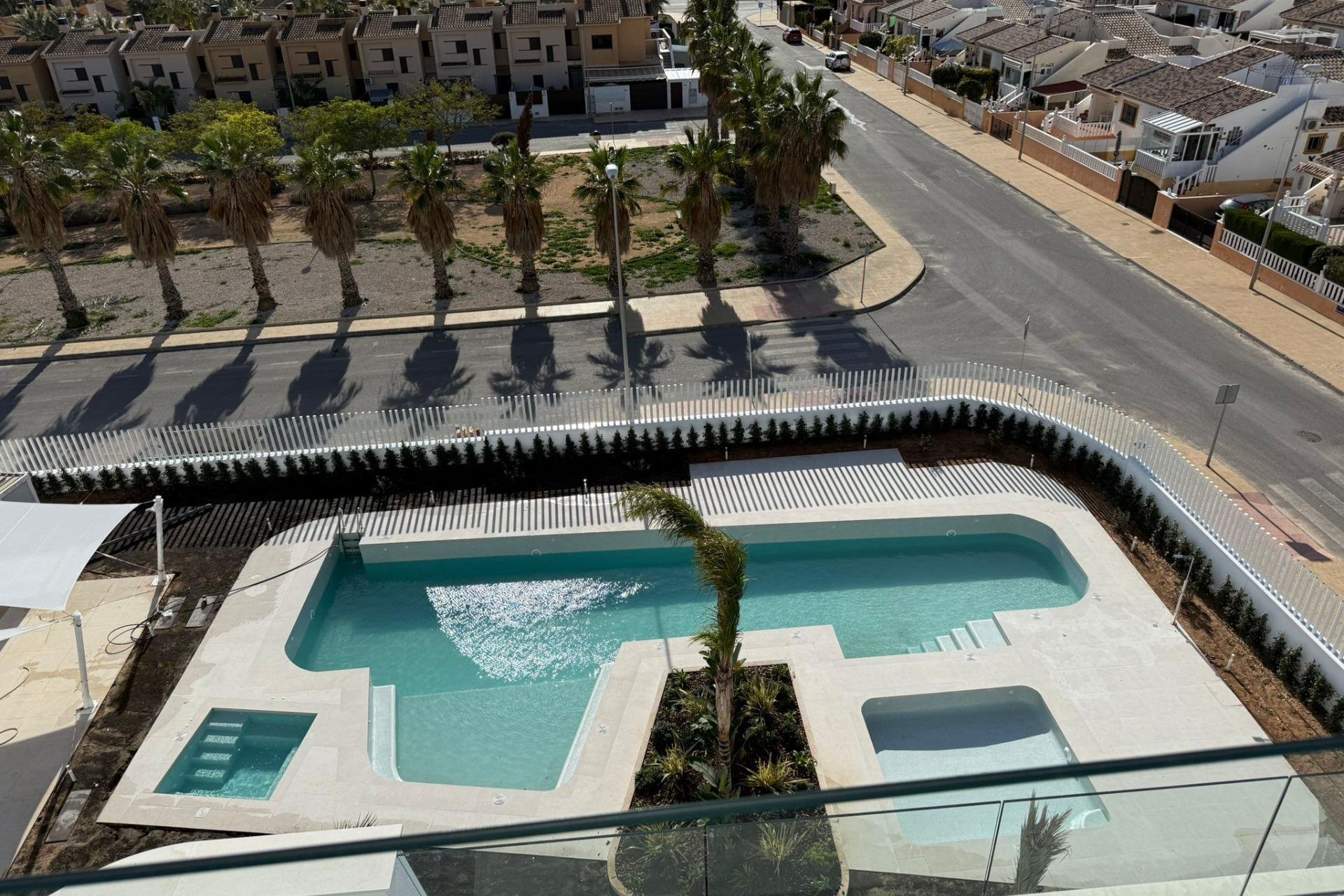 Obra nueva - Apartamento / piso - Orihuela Costa - Lomas de Cabo Roig