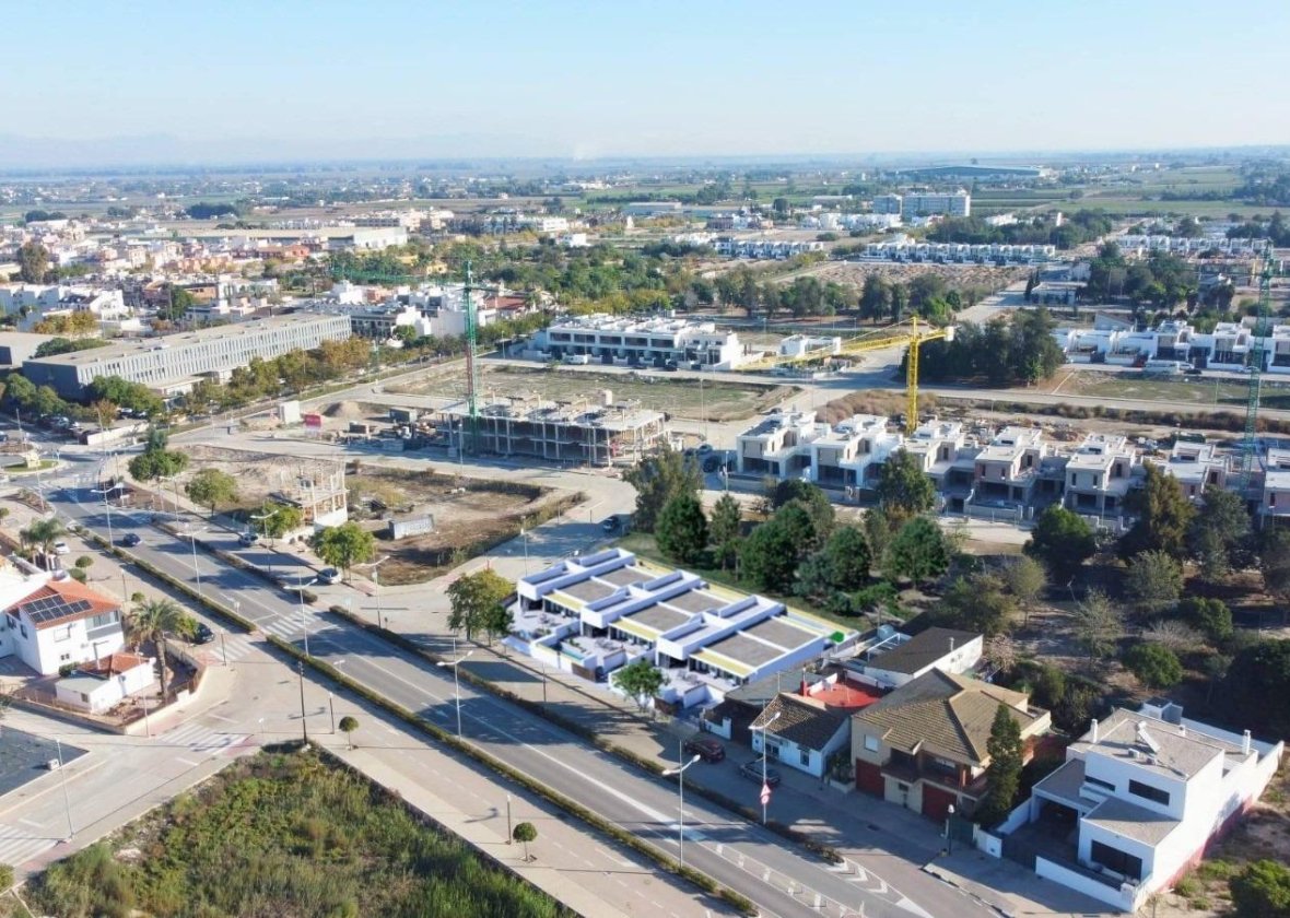 Obra nueva - Town House - Dolores - Sector 3