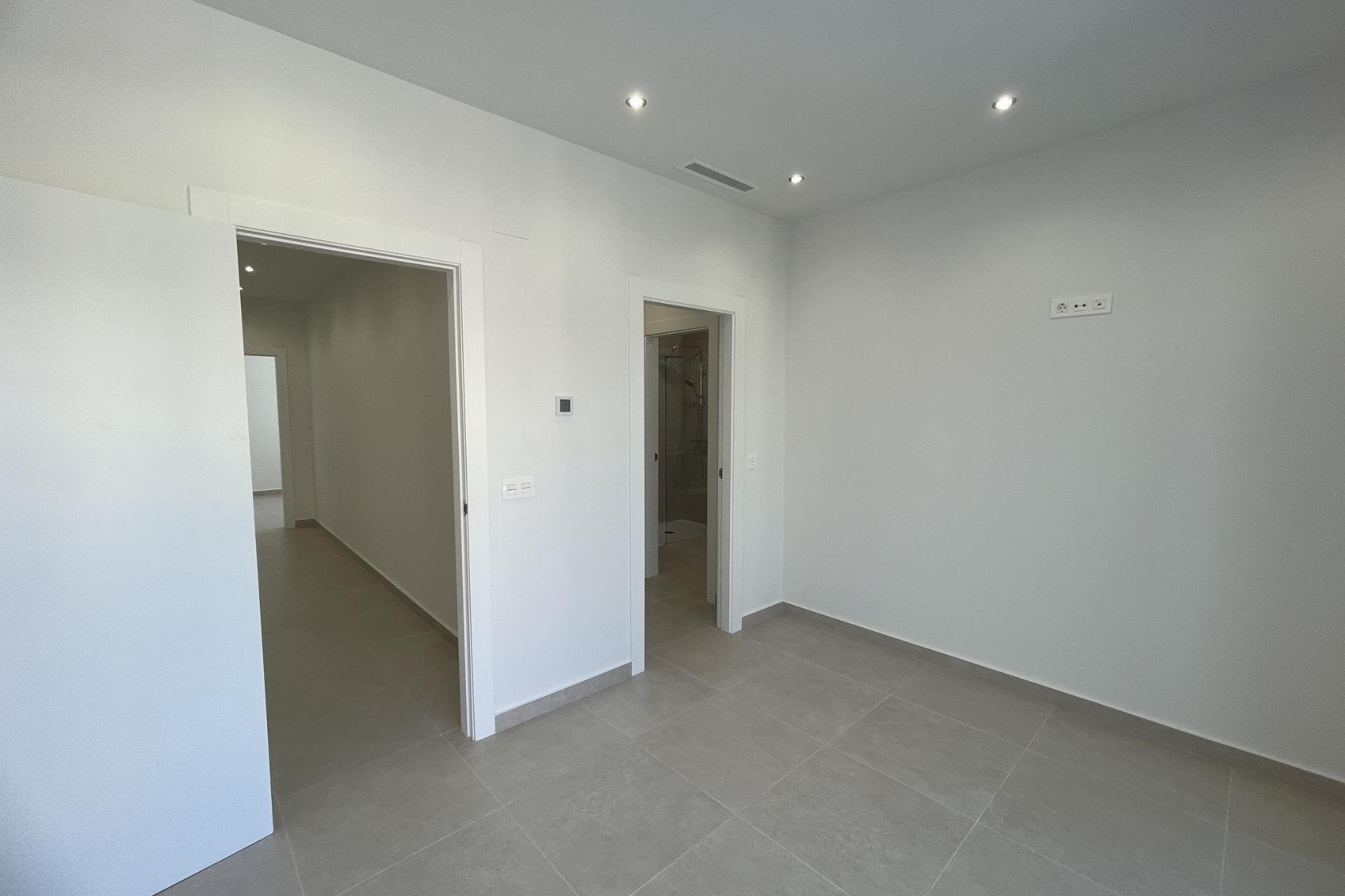 Obra nueva - Villa - Almoradí - Heredades