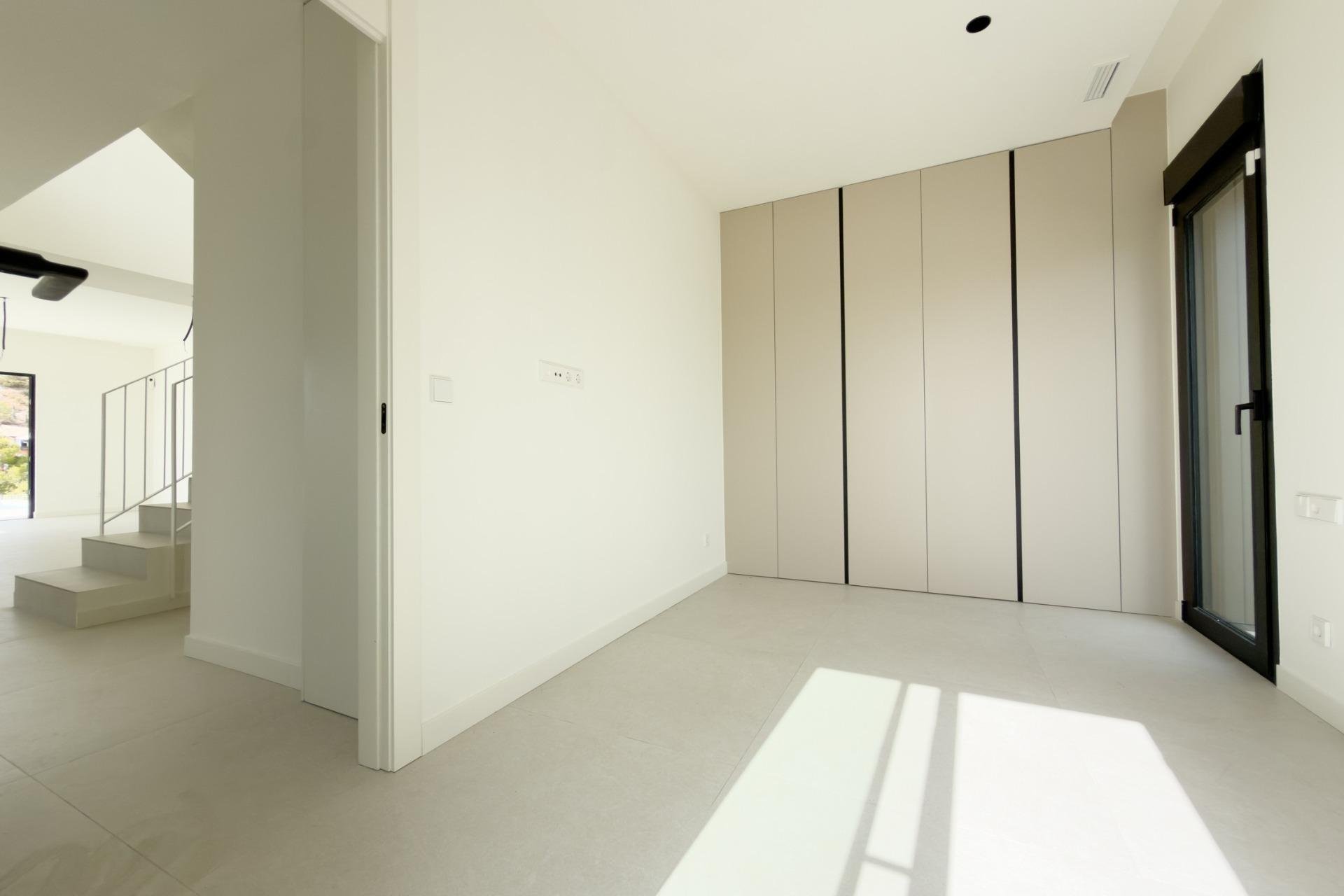 Obra nueva - Villa - Finestrat - Campana Garden