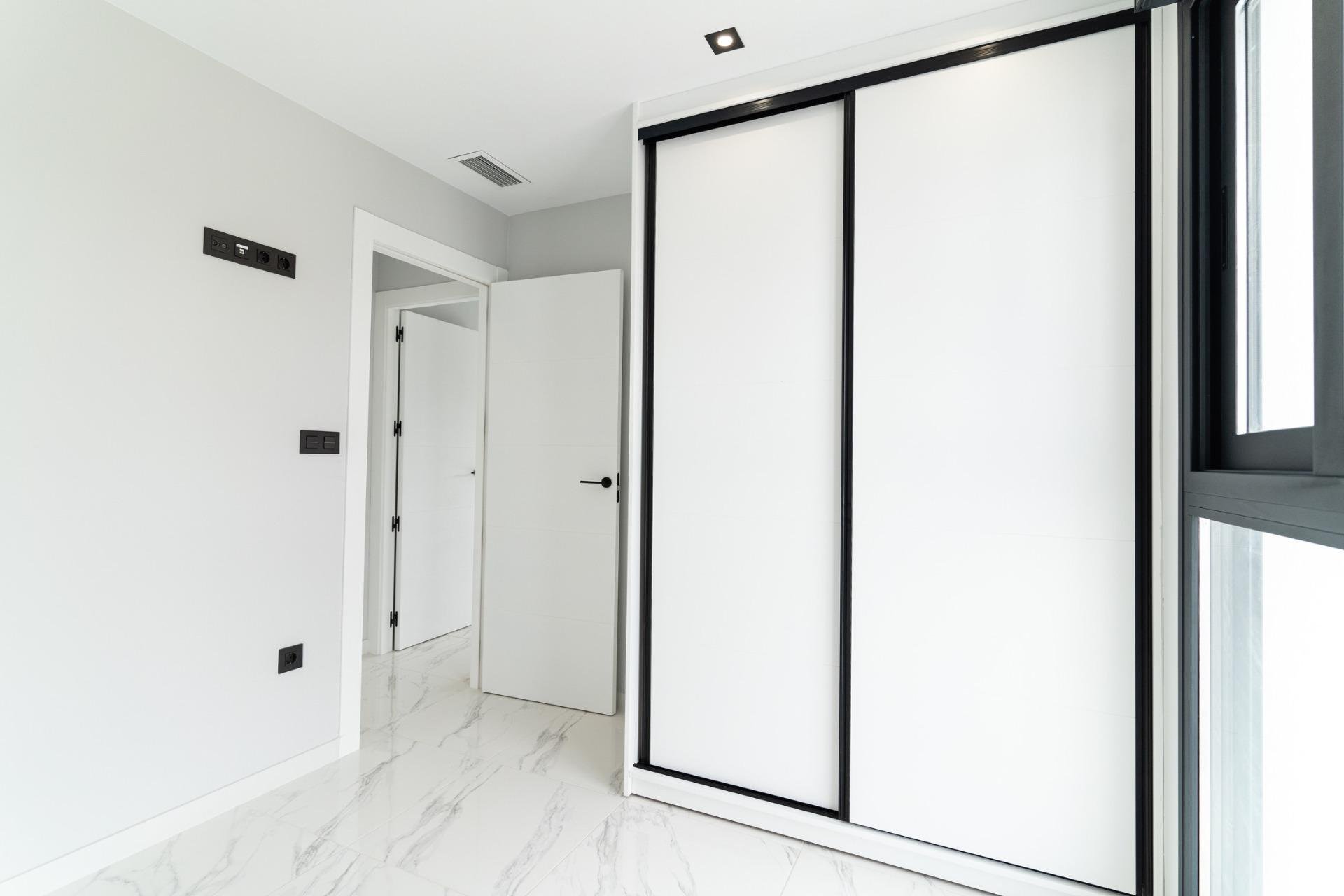 Obra nueva - Villa - Orihuela Costa - Punta Prima