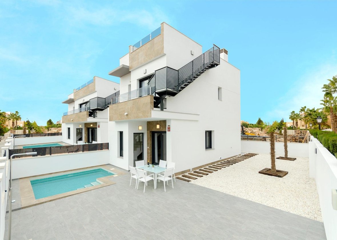 Obra nueva - Villa - Torrevieja - Torretas