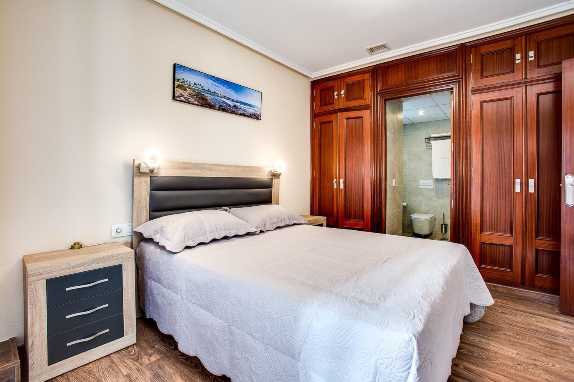 Resale - Apartment / flat - Torrevieja - Centro