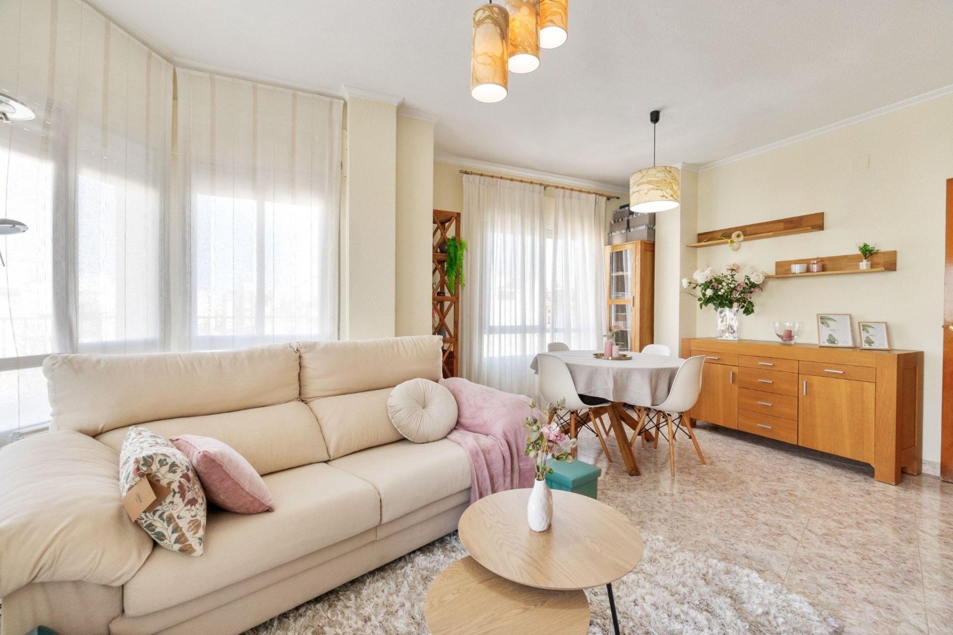 Resale - Apartment / flat - Torrevieja - Centro