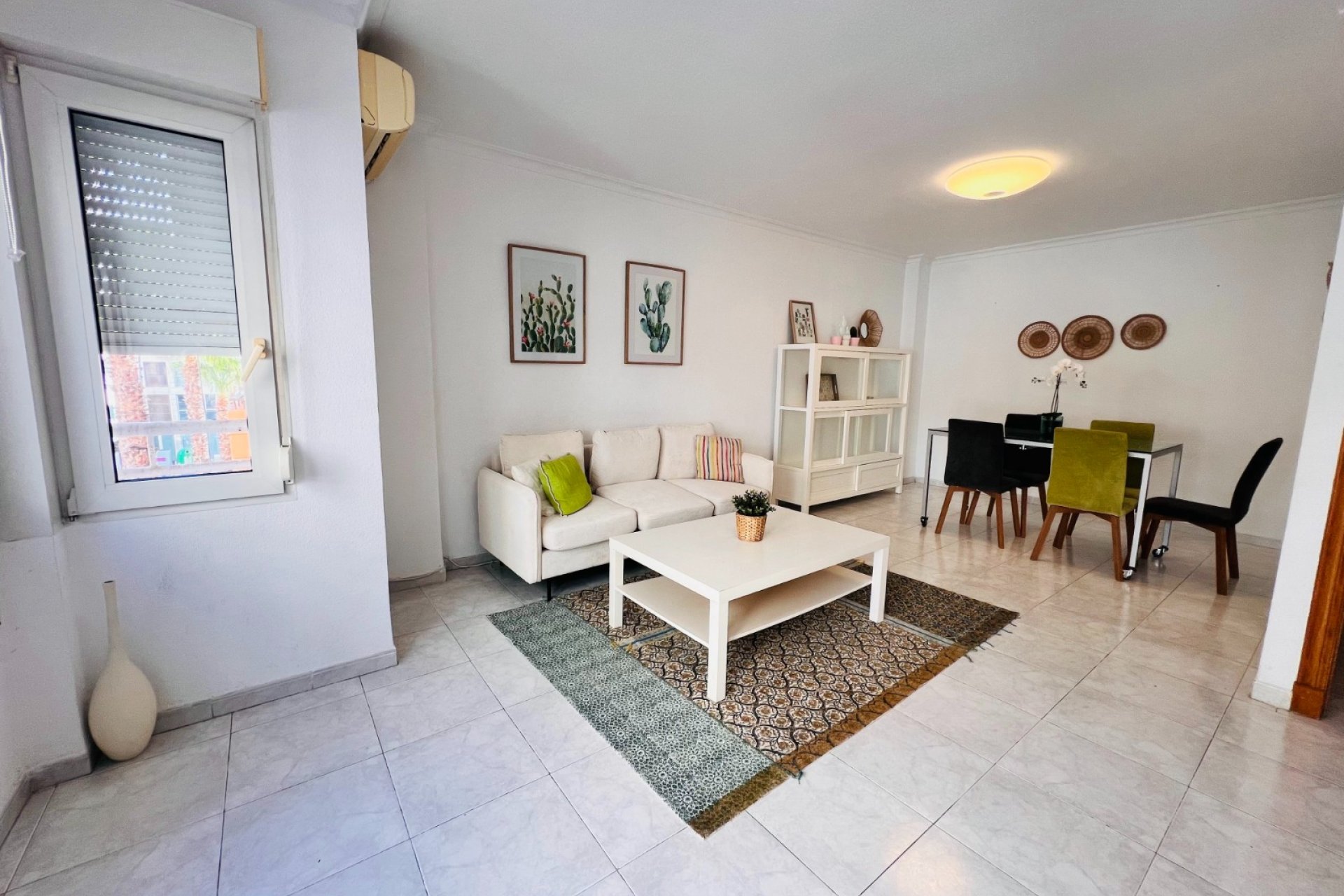 Resale - Apartment / flat - Torrevieja - Centro