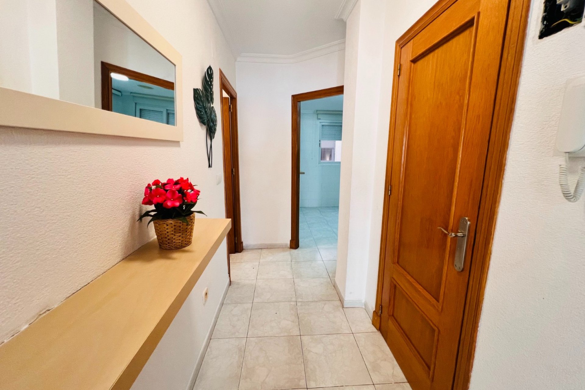 Resale - Apartment / flat - Torrevieja - Centro