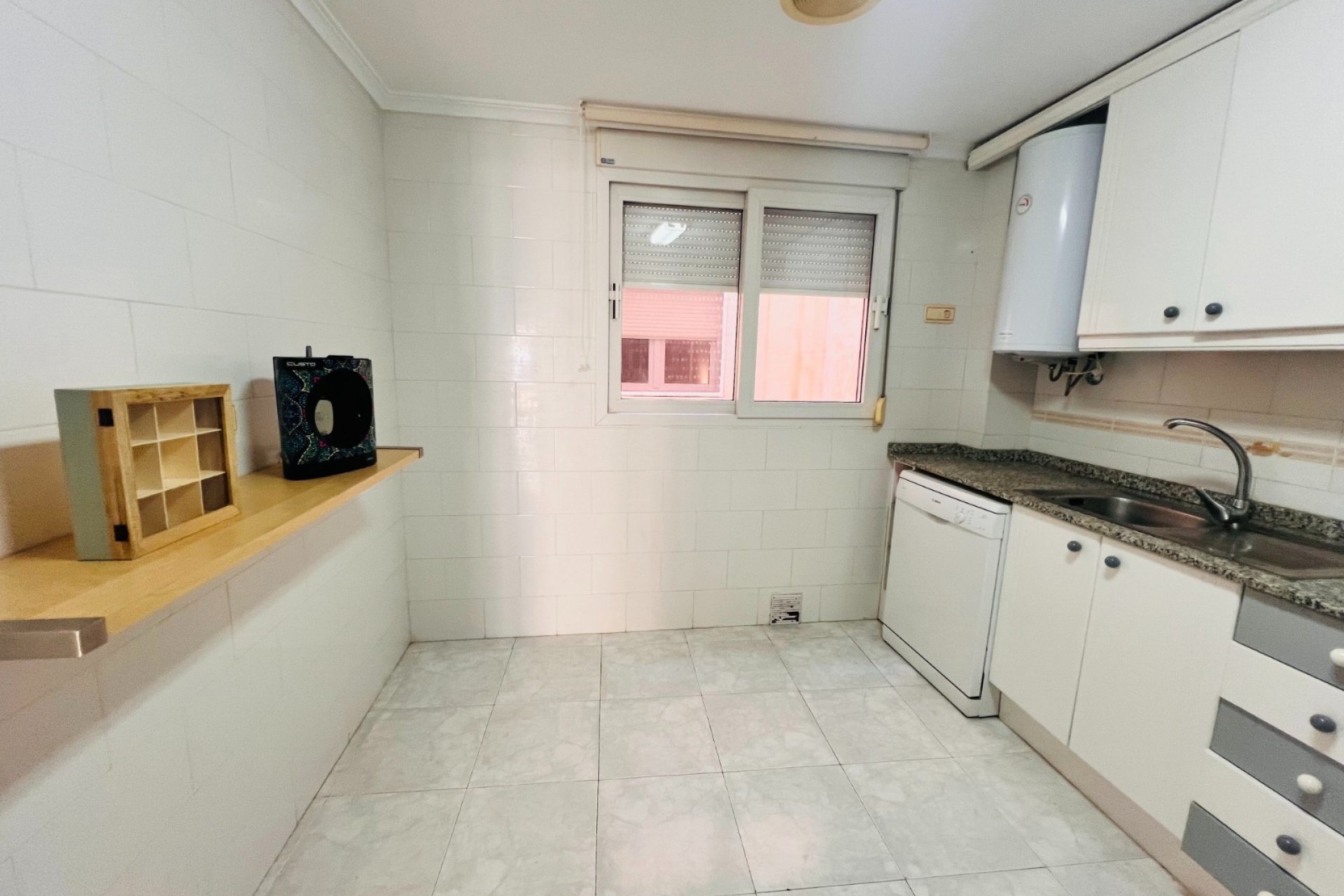 Resale - Apartment / flat - Torrevieja - Centro