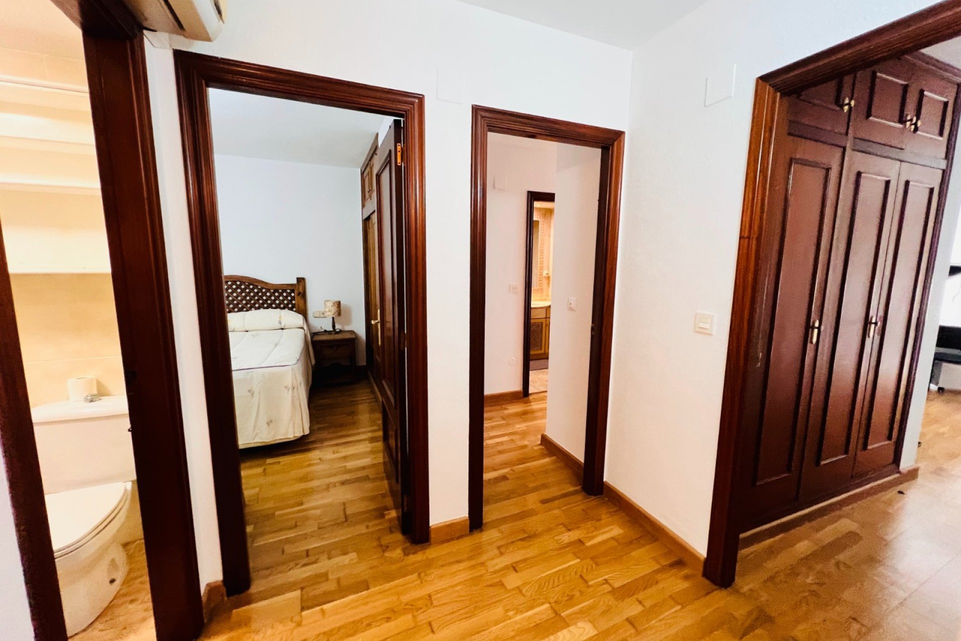 Resale - Apartment / flat - Torrevieja - Centro
