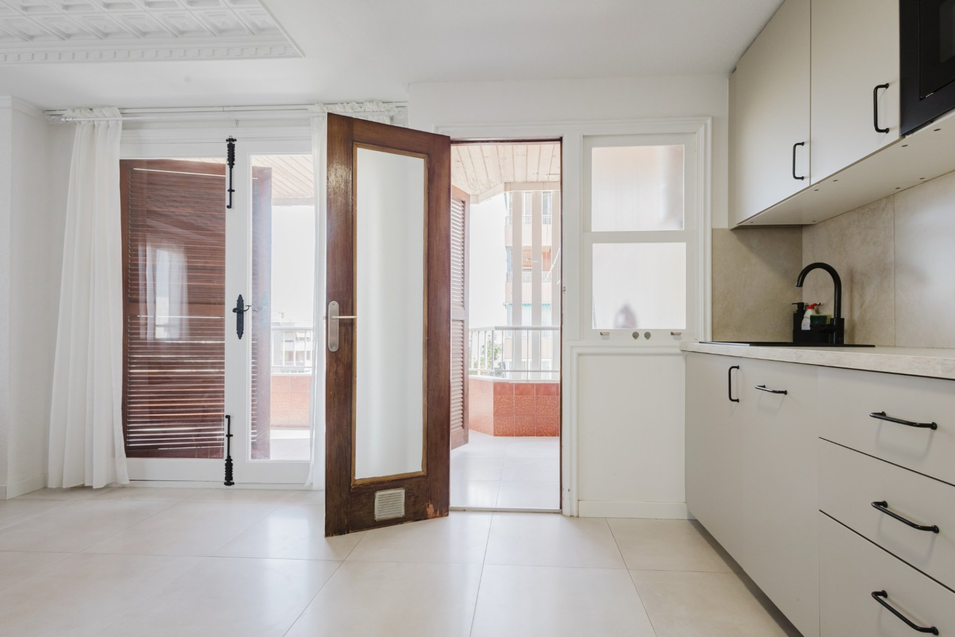 Resale - Apartment / flat - Torrevieja - El Acequión - Los Náufragos