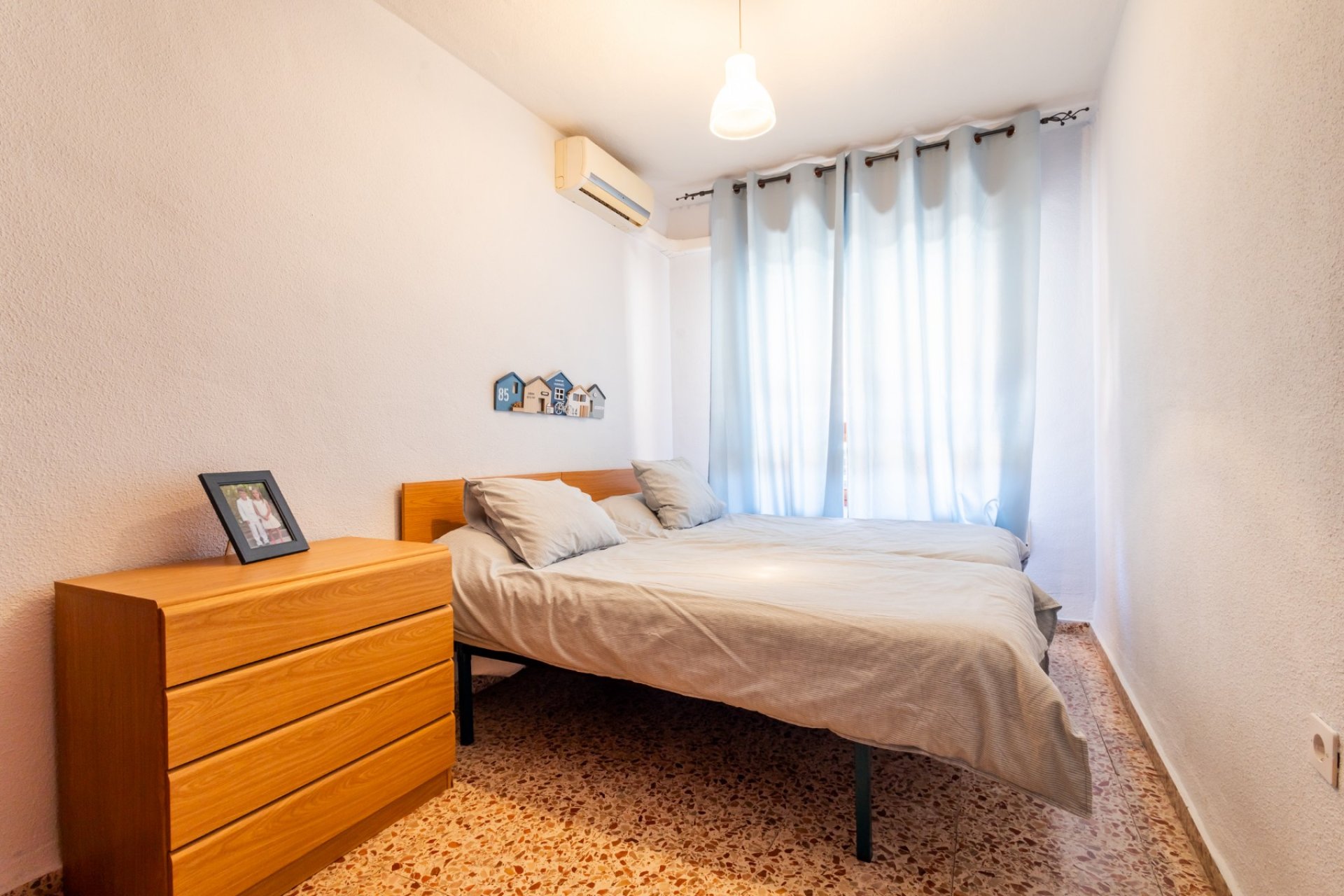 Resale - Apartment / flat - Torrevieja - El Acequión - Los Náufragos