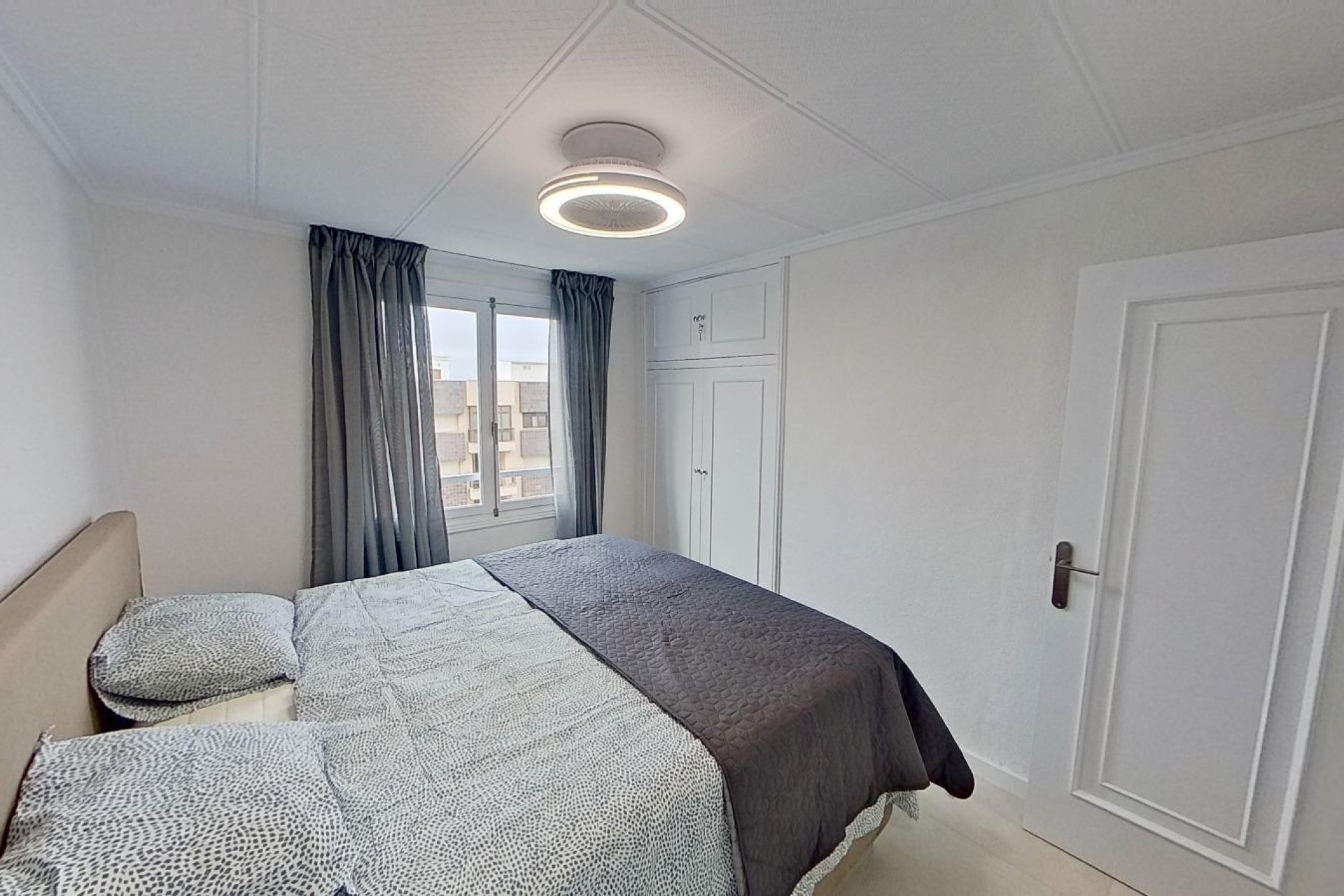 Resale - Apartment / flat - Torrevieja - El acequión