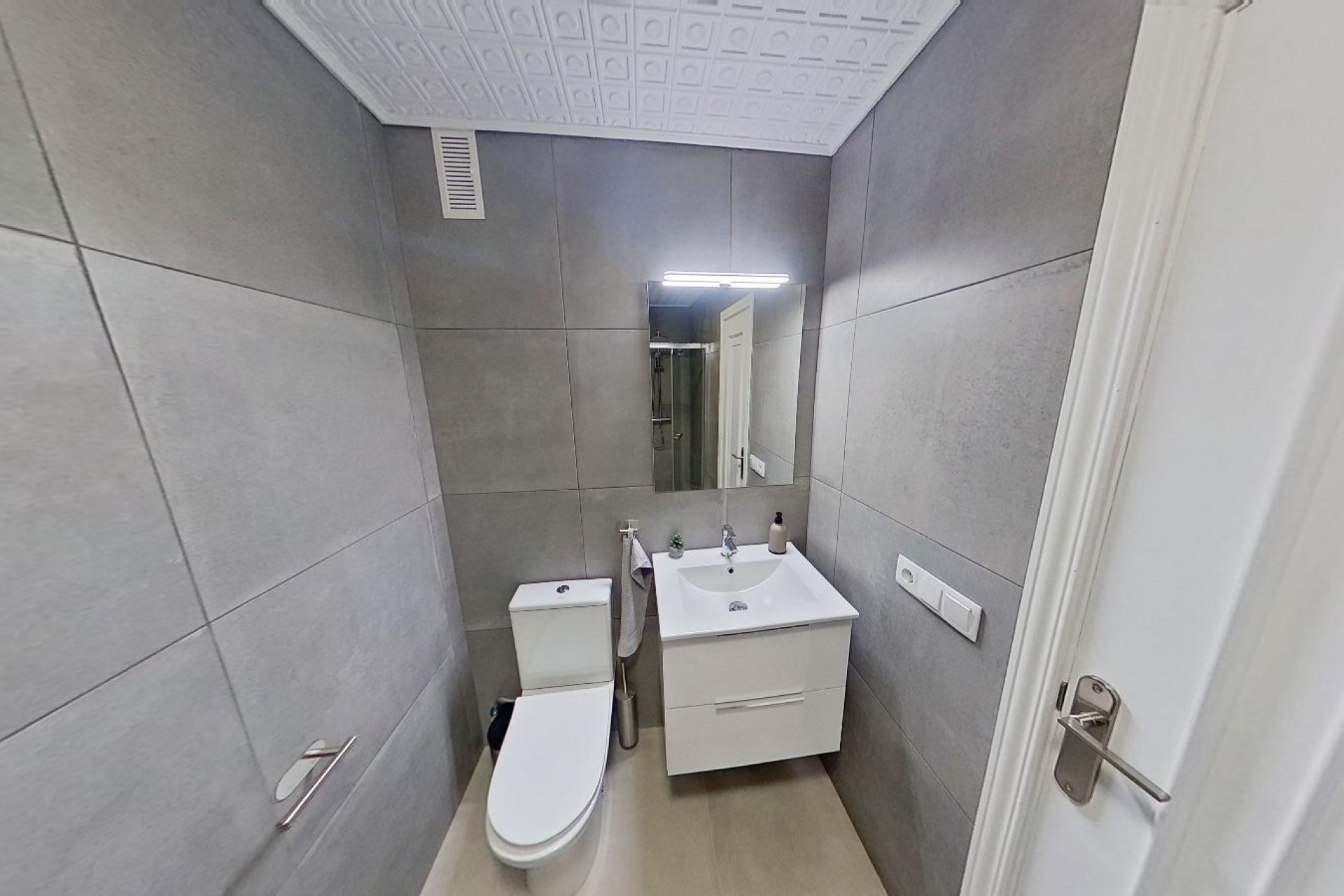 Resale - Apartment / flat - Torrevieja - El acequión