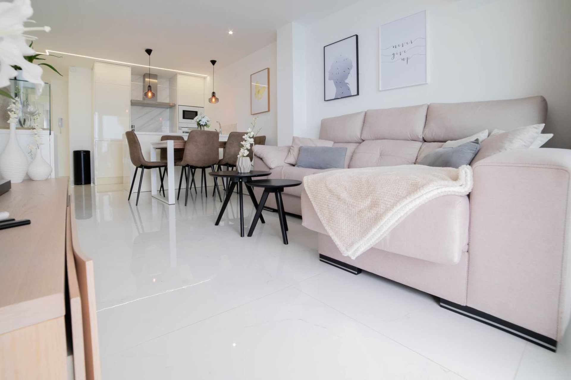 Resale - Apartment / flat - Torrevieja - Playa del Cura