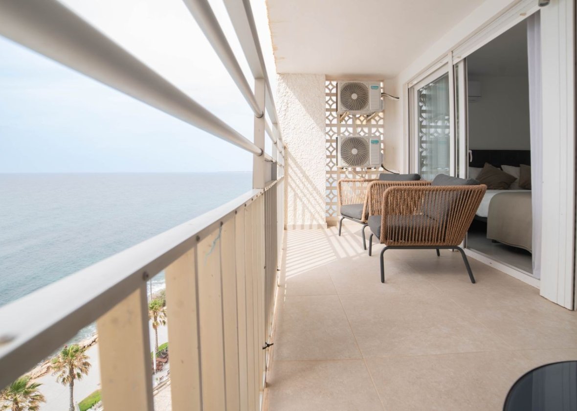 Resale - Apartment / flat - Torrevieja - Playa del Cura