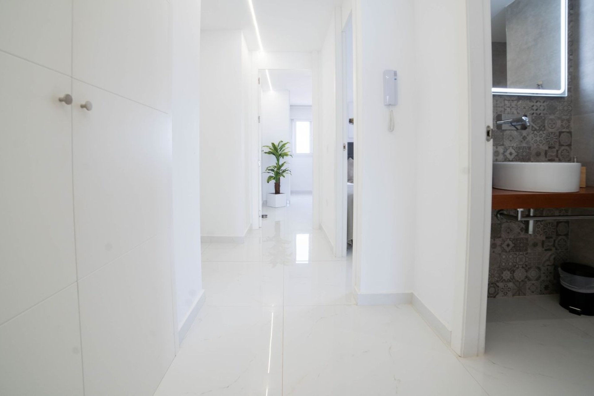 Resale - Apartment / flat - Torrevieja - Playa del Cura