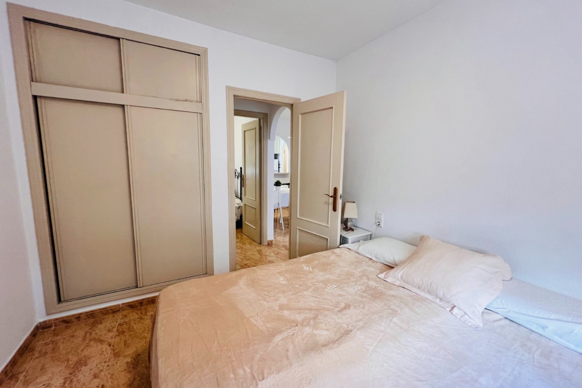 Resale - Apartment / flat - Torrevieja - Playa del Cura