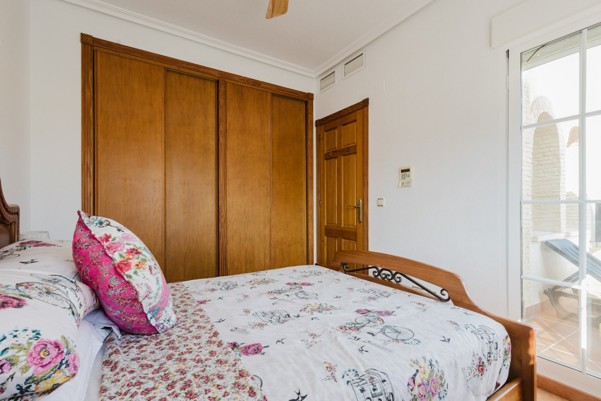 Resale - Chalet - Algorfa