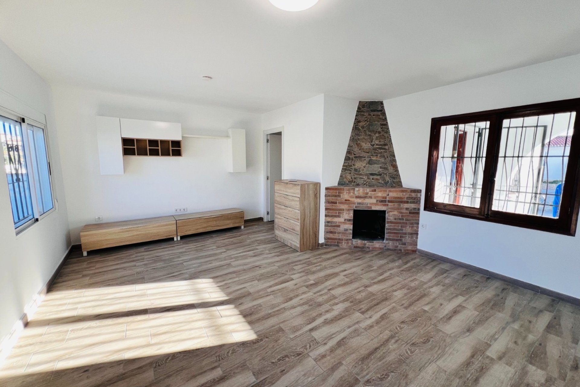 Resale - Chalet - Torrevieja - Playa de los Locos