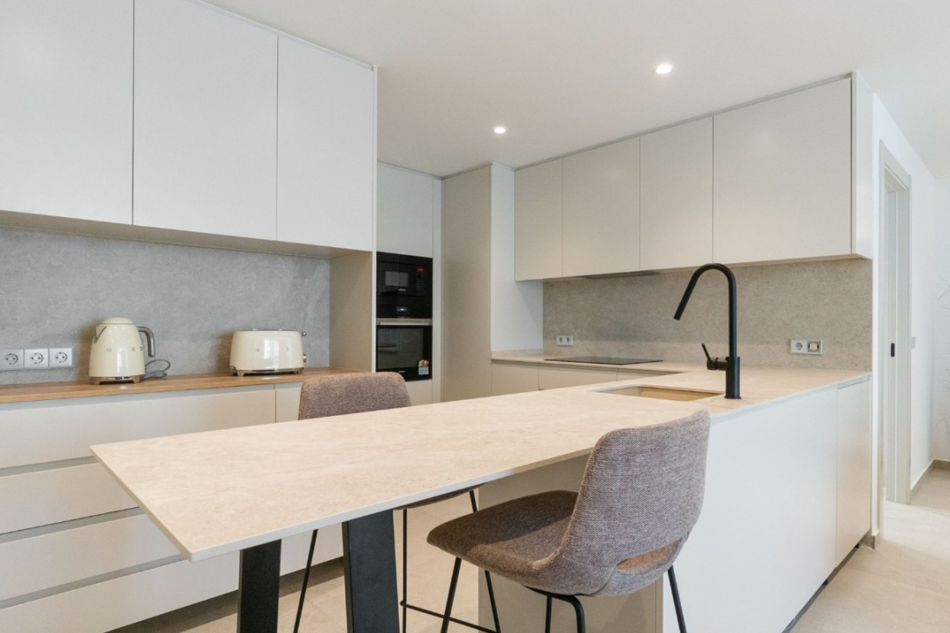 Reventa - Apartamento / piso - Torrevieja - Playa del Acequión