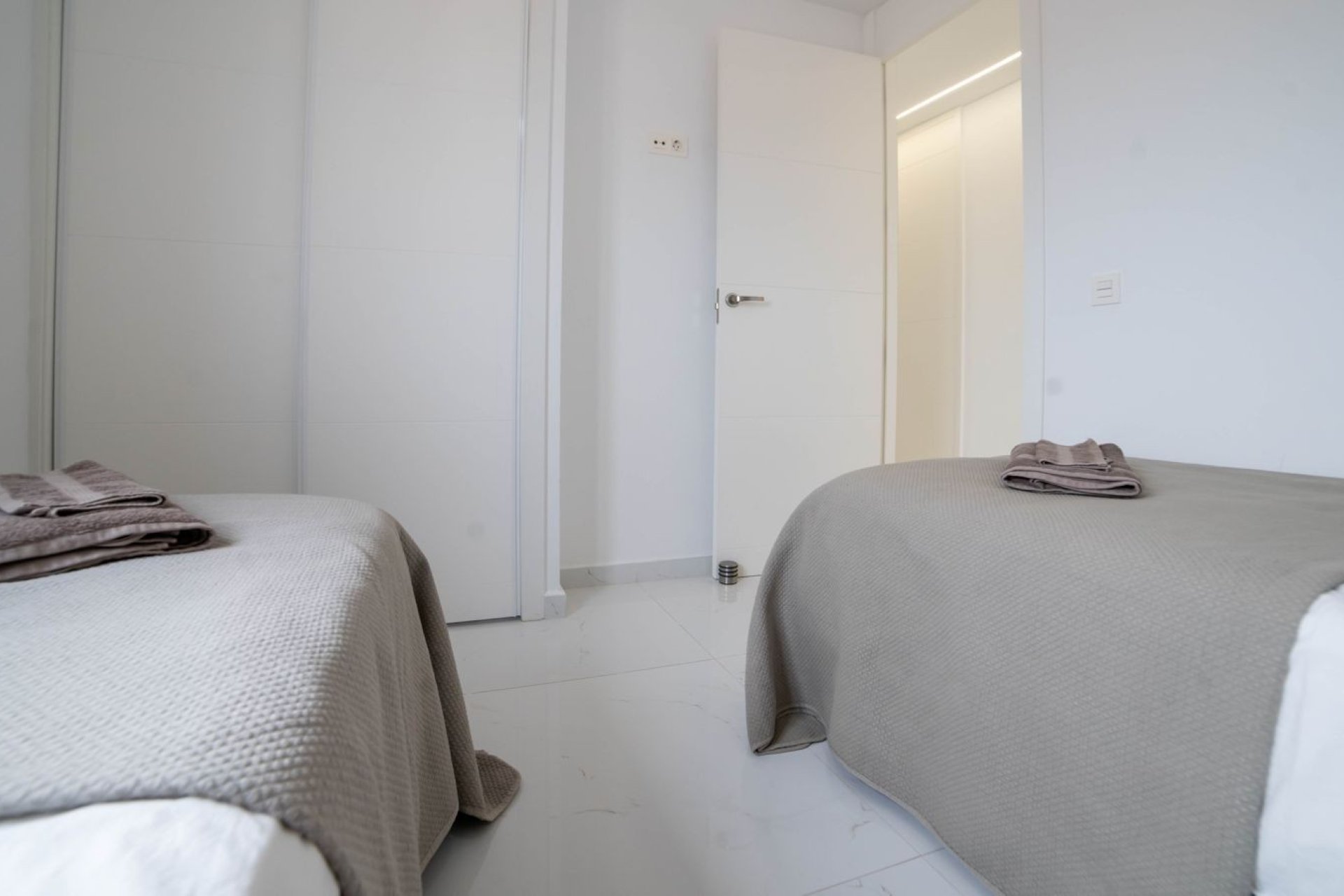 Reventa - Apartamento / piso - Torrevieja - Playa del Cura