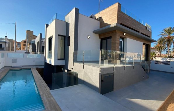 Villa - Neue Gebäude - Torrevieja - La Mata