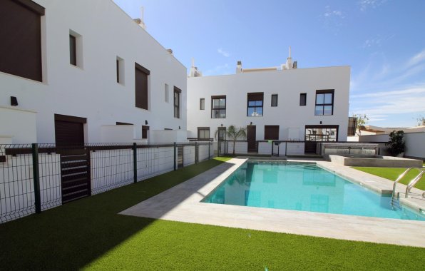 Villa - Obra nueva - Pilar de la Horadada - parque Andromeda