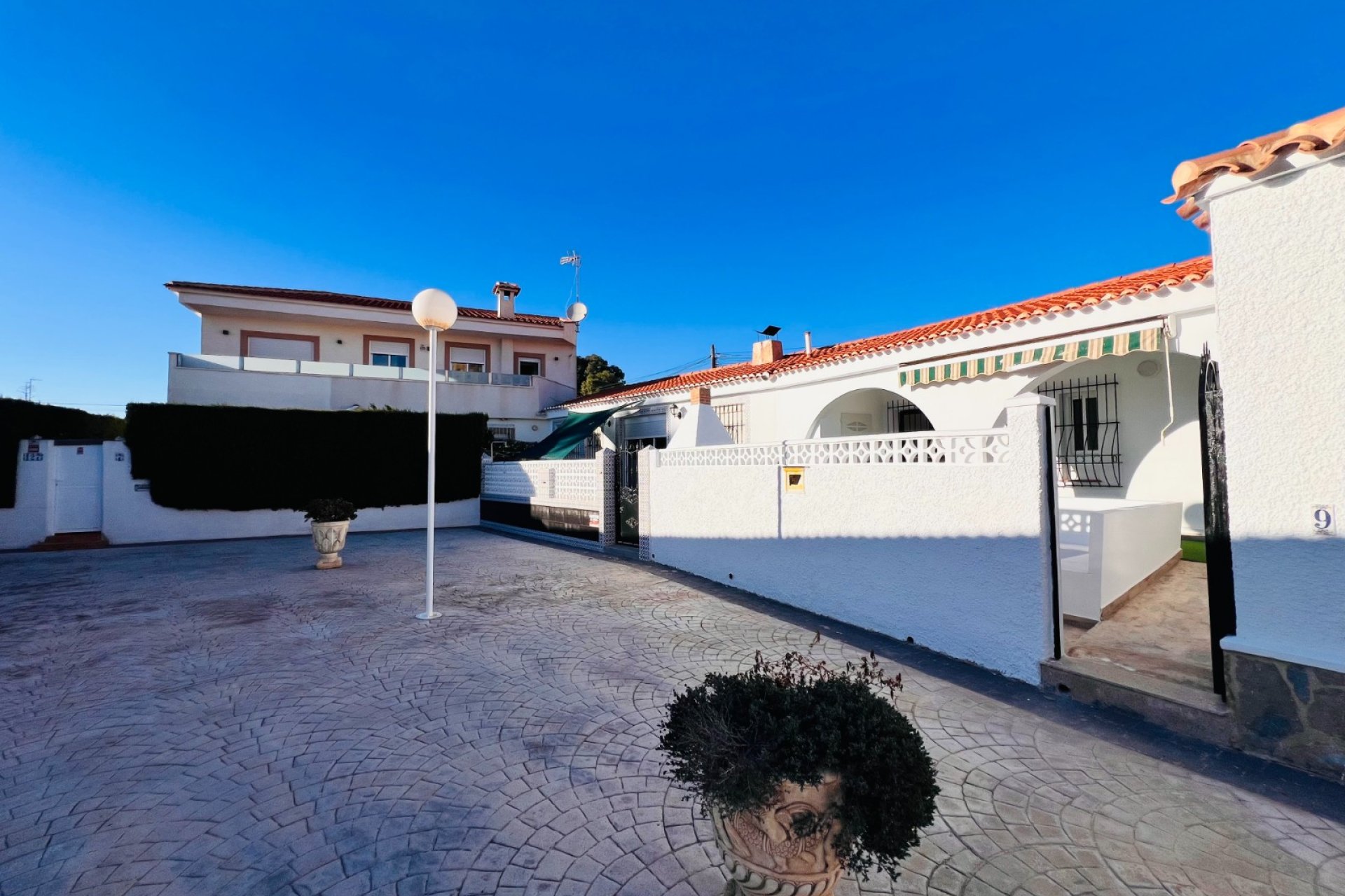 Wiederverkauf - Chalet - Torrevieja - Playa de los Locos