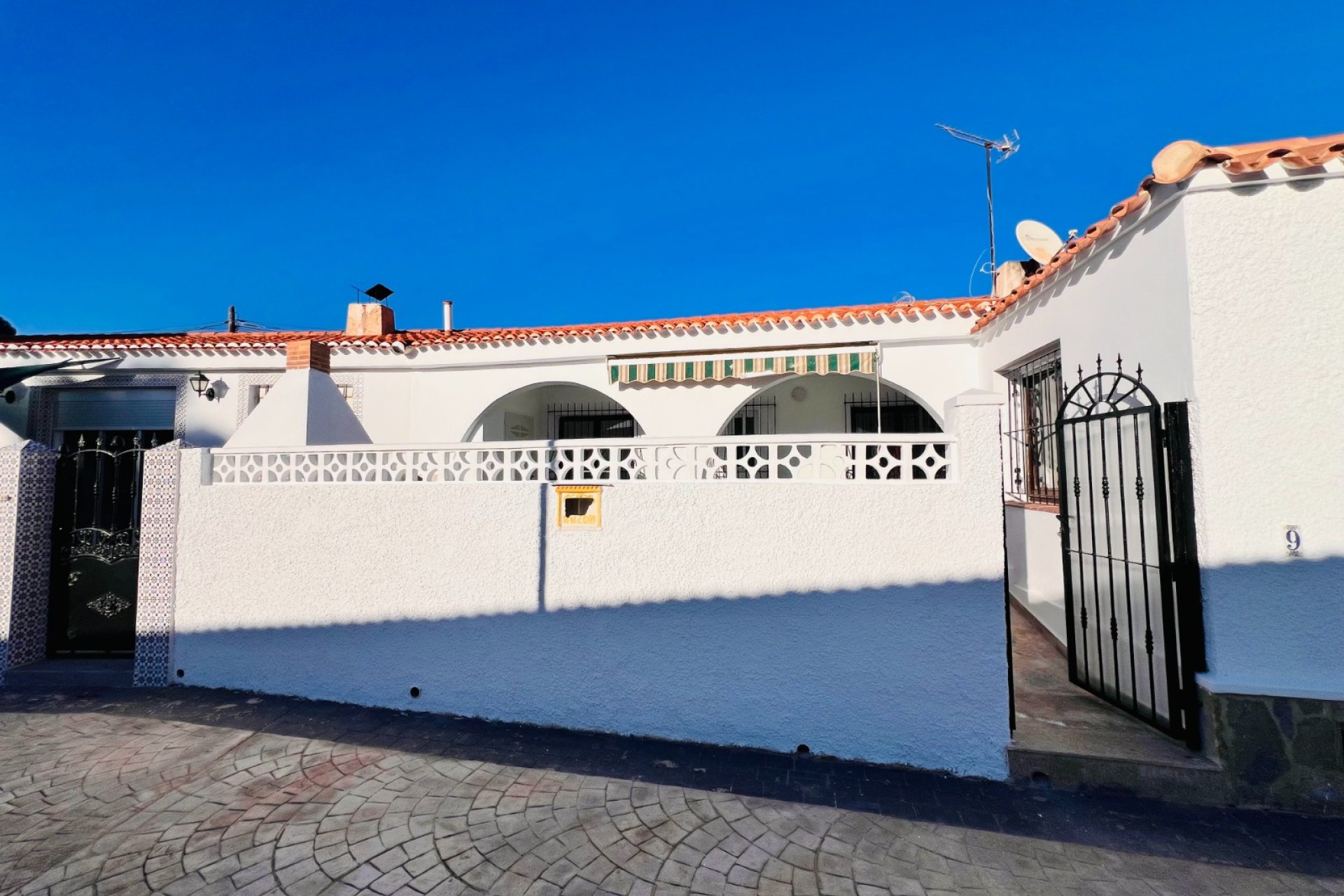 Wiederverkauf - Chalet - Torrevieja - Playa de los Locos