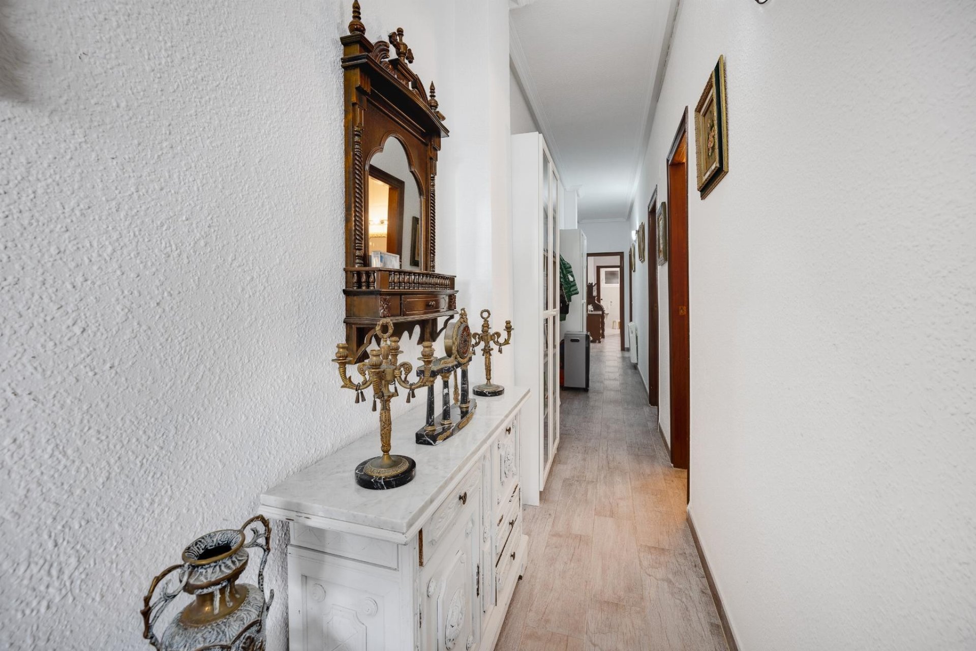 Wiederverkauf - Wohnung - Torrevieja - Centro