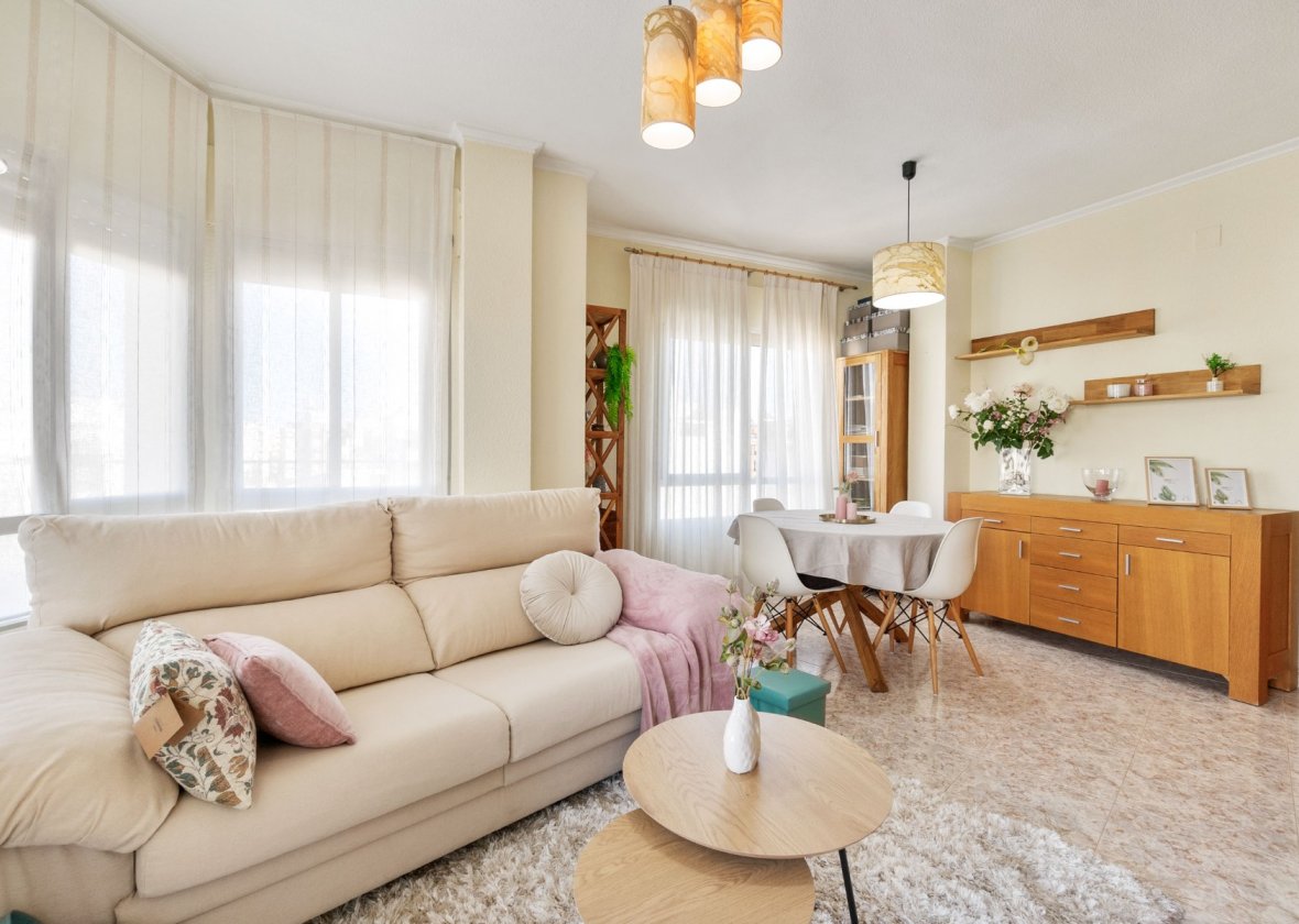 Wiederverkauf - Wohnung - Torrevieja - Centro