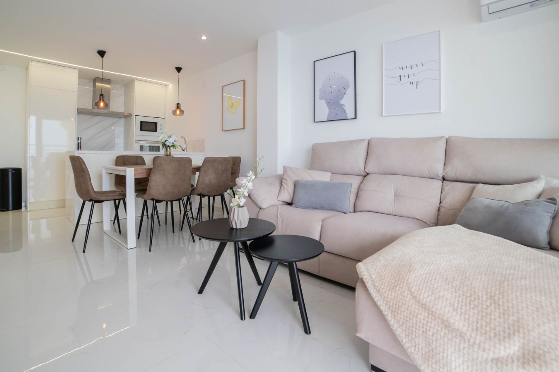 Wiederverkauf - Wohnung - Torrevieja - Playa del Cura