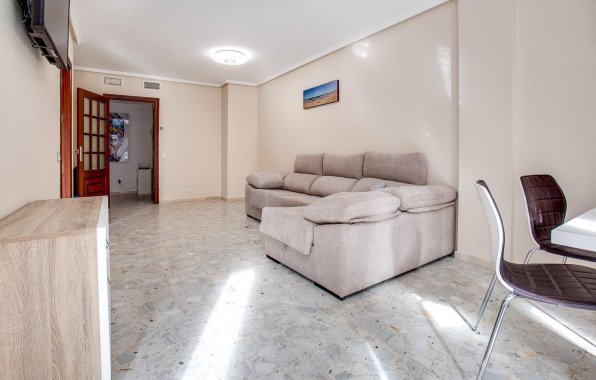 Resale - Apartment / flat - Torrevieja - Centro