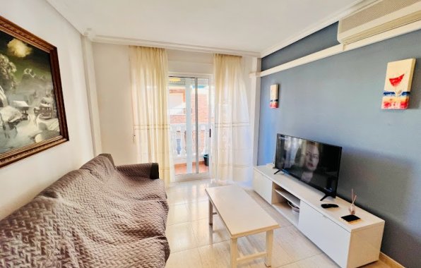 Resale - Apartment / flat - Torrevieja - Centro