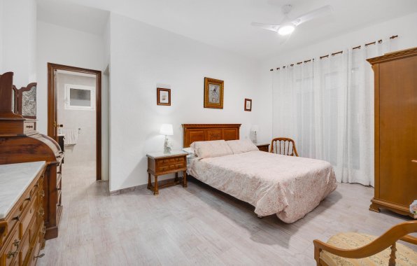 Reventa - Apartamento / piso - Torrevieja - Centro