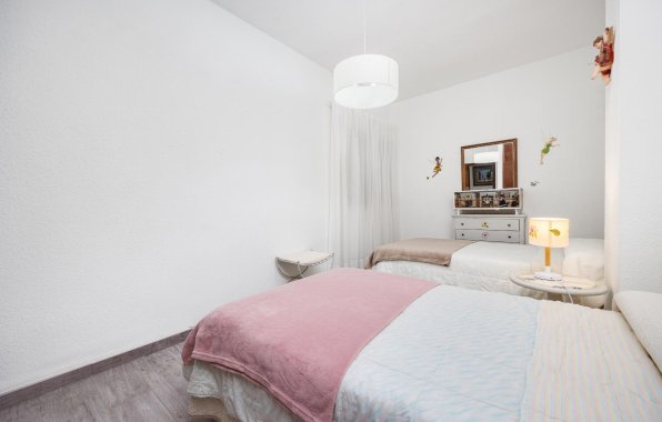 Reventa - Apartamento / piso - Torrevieja - Centro