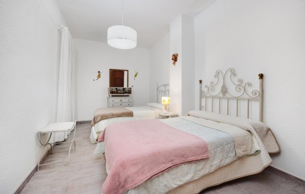 Reventa - Apartamento / piso - Torrevieja - Centro