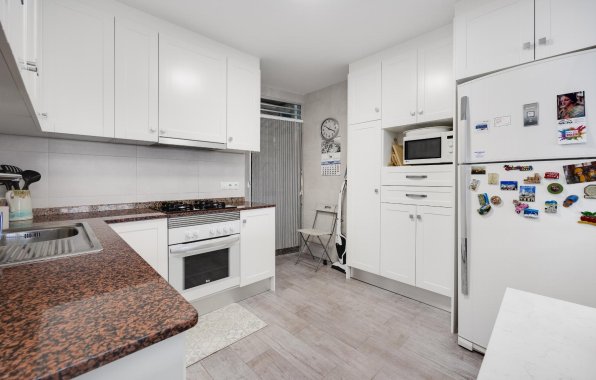 Reventa - Apartamento / piso - Torrevieja - Centro