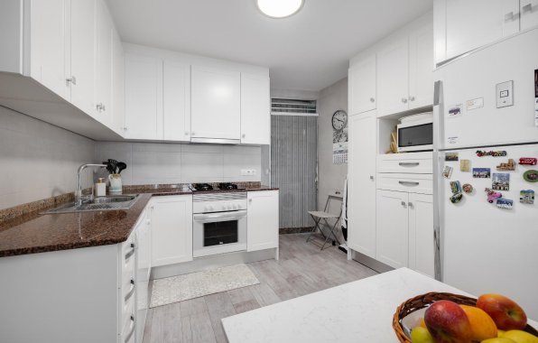 Reventa - Apartamento / piso - Torrevieja - Centro