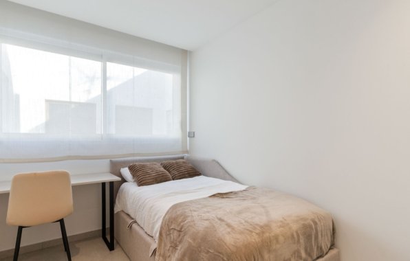Resale - Apartment / flat - Torrevieja - Playa del Acequión