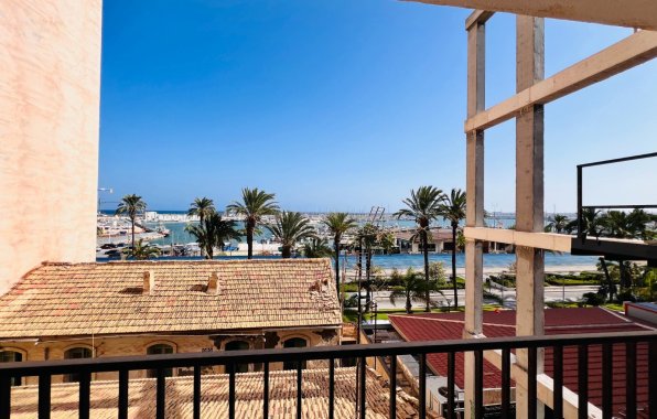 Resale - Apartment / flat - Torrevieja - Centro