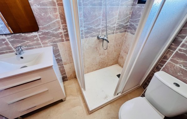 Resale - Apartment / flat - Torrevieja - Centro